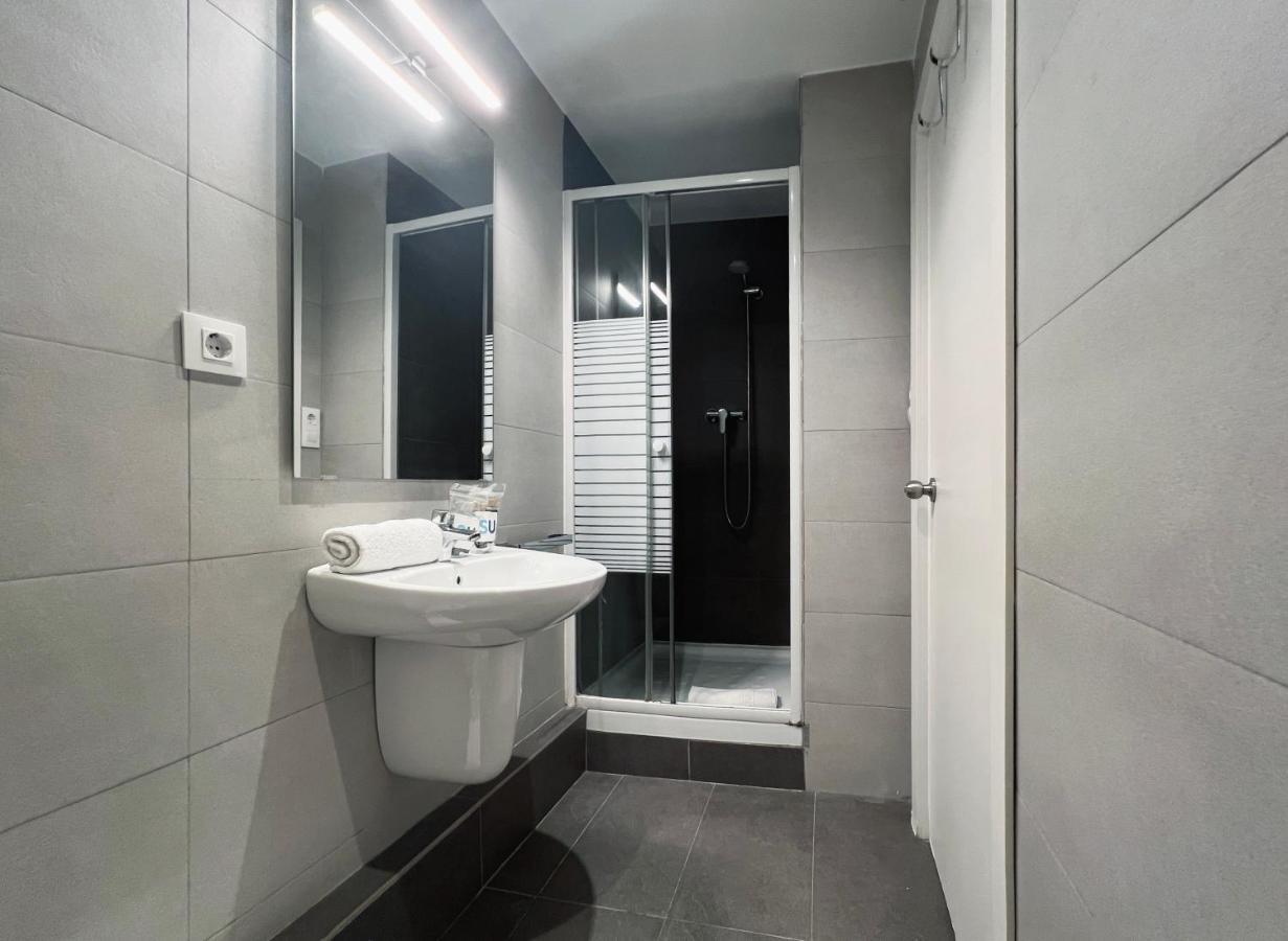 Stay U-Nique Apartments Aribau II Barcelona Buitenkant foto